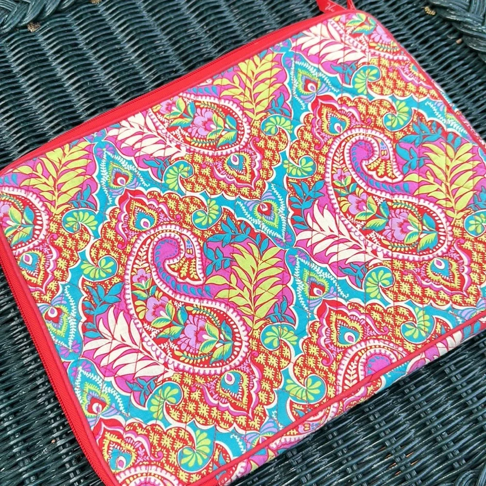Vera Bradley Laptop computer case sleeve Paisley in Paradise